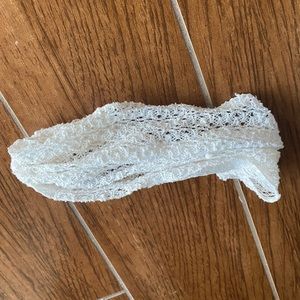 Lace headband